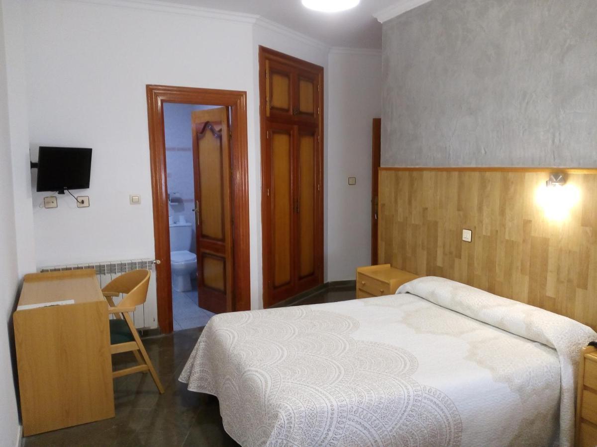 Hostal Manolete Lanjarón Exterior foto